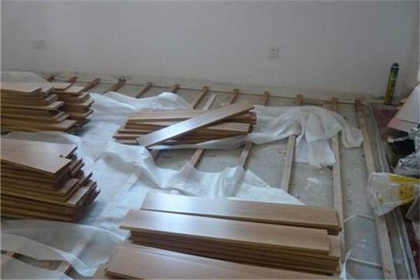 木地板安装为什么要打龙骨